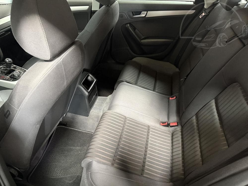 2010 Audi A4 - 10