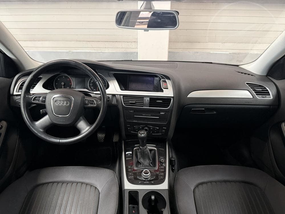 2010 Audi A4 - 8