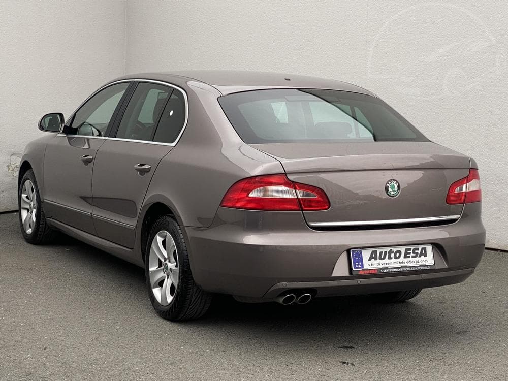 2012 Škoda SUPERB - 6