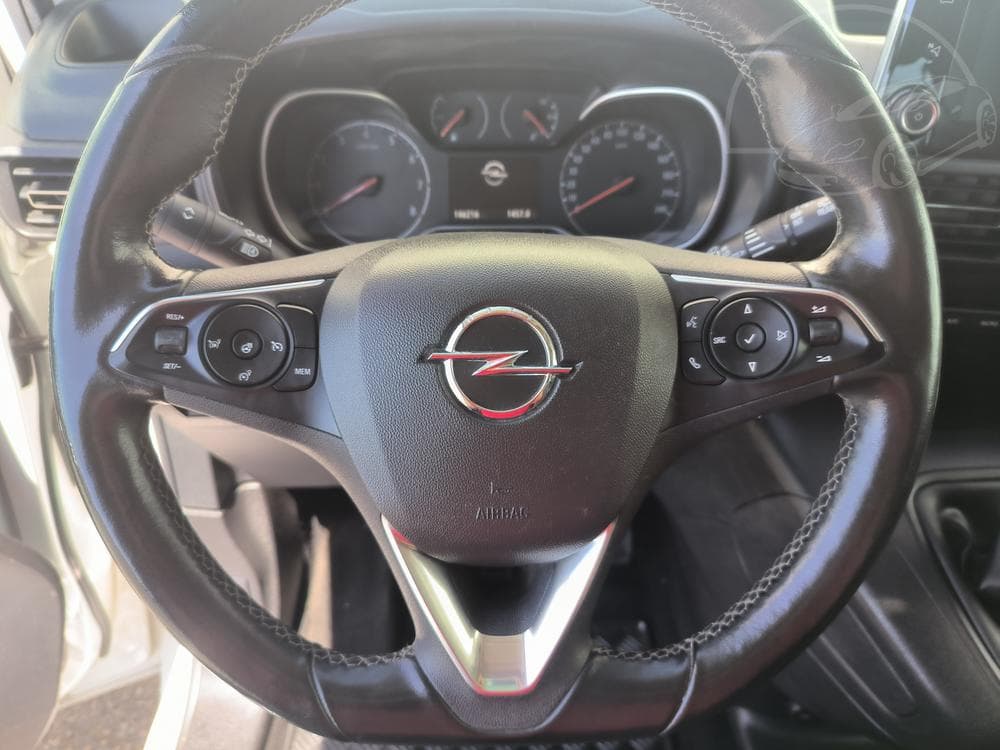 2022 Opel COMBO - 15