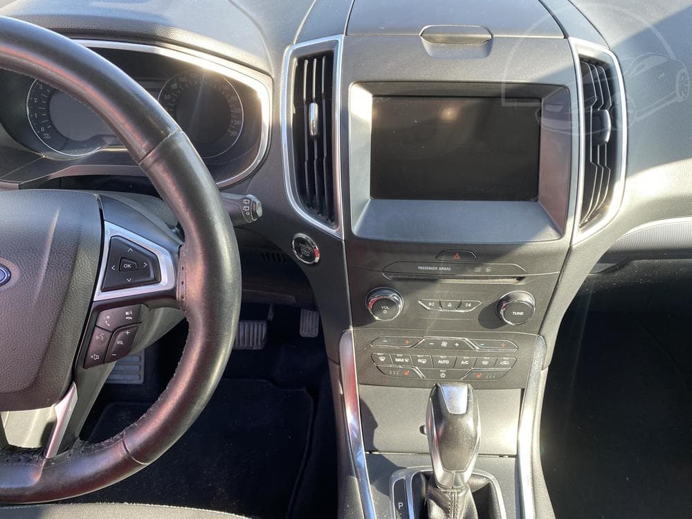 2016 Ford S-Max - 16