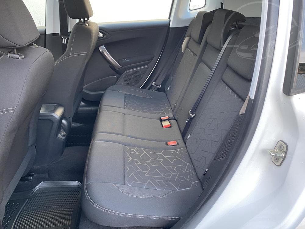 2014 Peugeot 2008 - 10