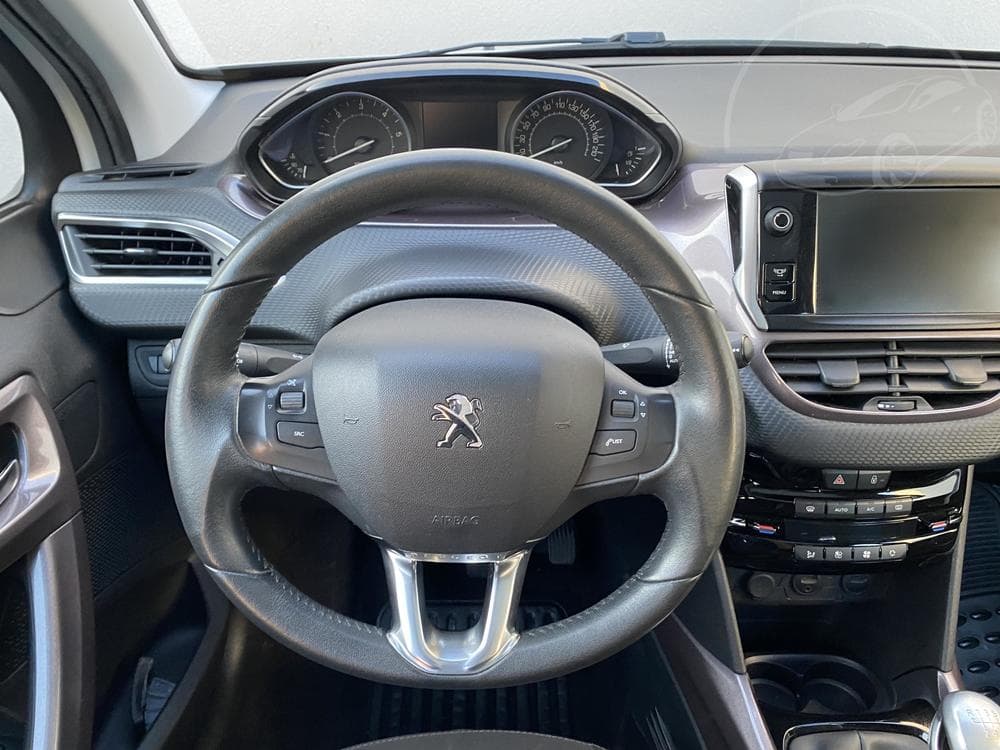 2014 Peugeot 2008 - 11