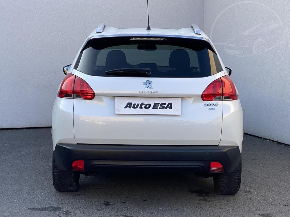2014 Peugeot 2008 - 5