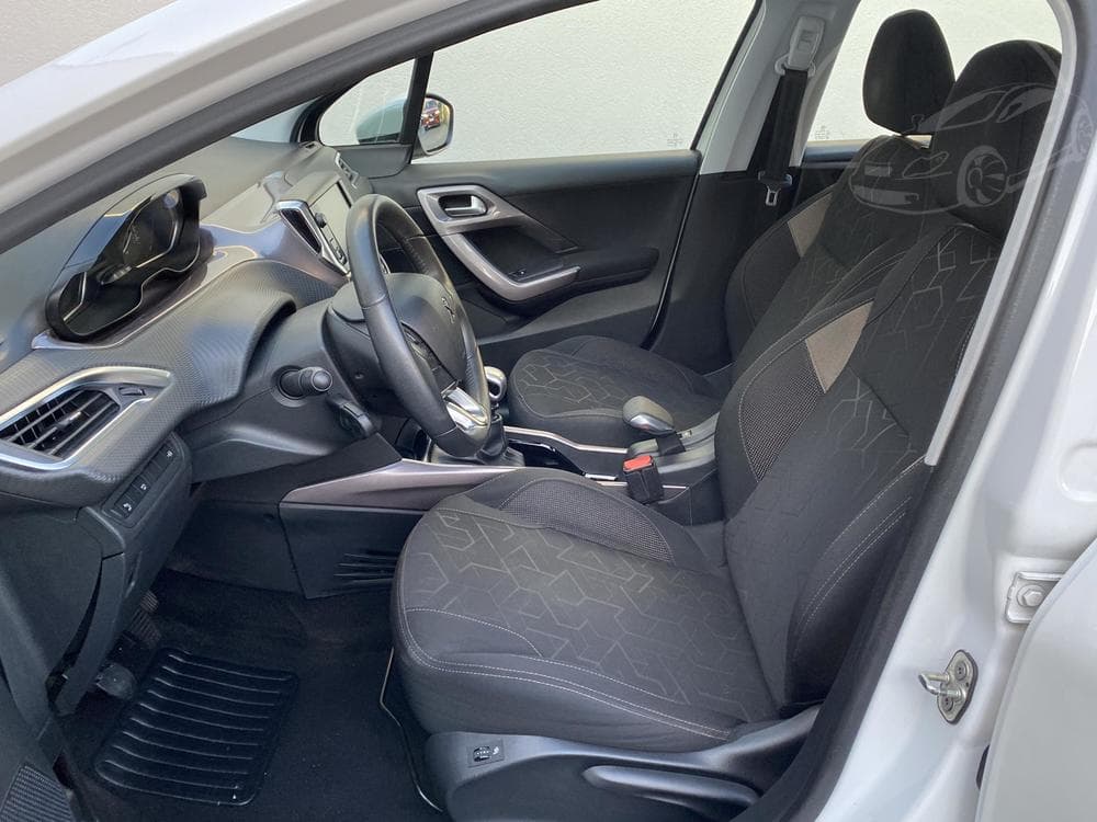 2014 Peugeot 2008 - 9
