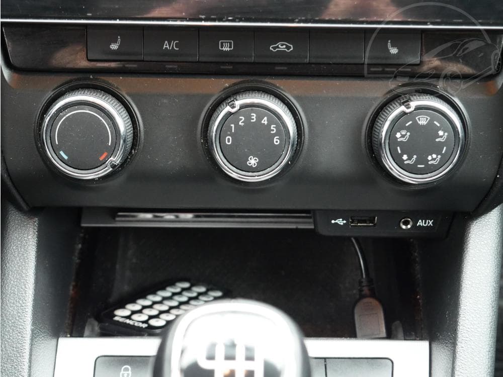 2015 Škoda OCTAVIA - 79