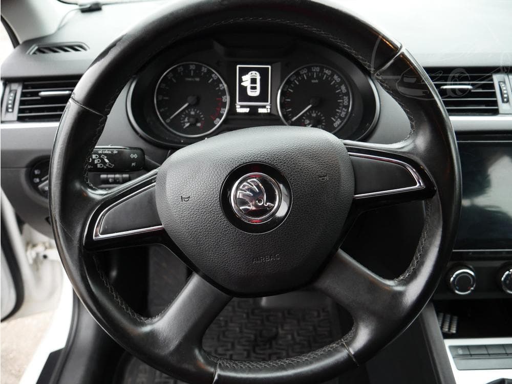 2015 Škoda OCTAVIA - 85