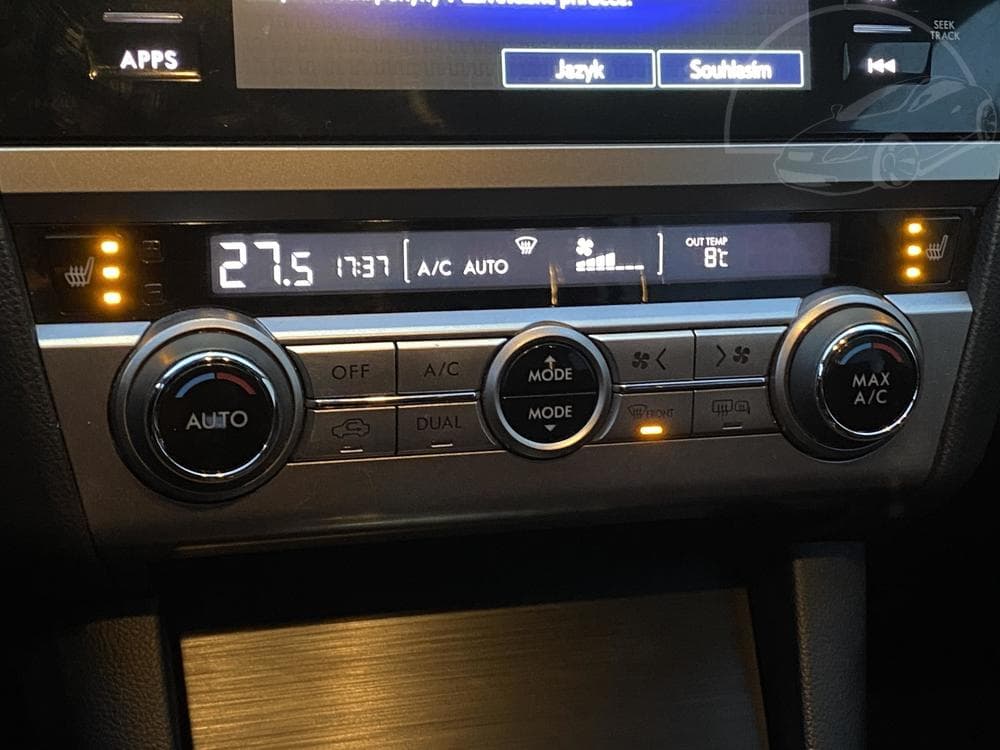 2015 Subaru Outback - 16