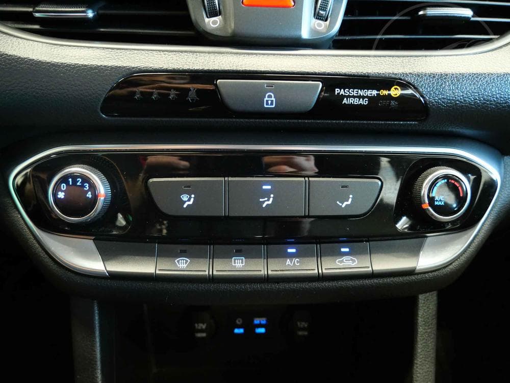 2017 Hyundai i30 - 18
