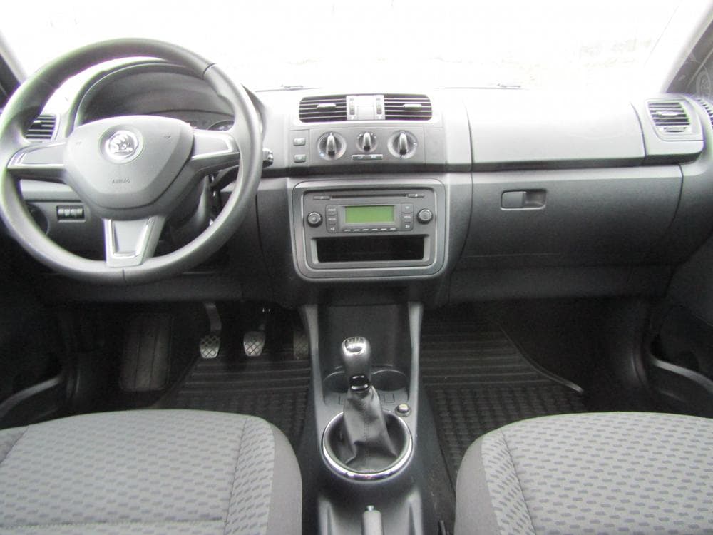2014 Škoda FABIA - 8