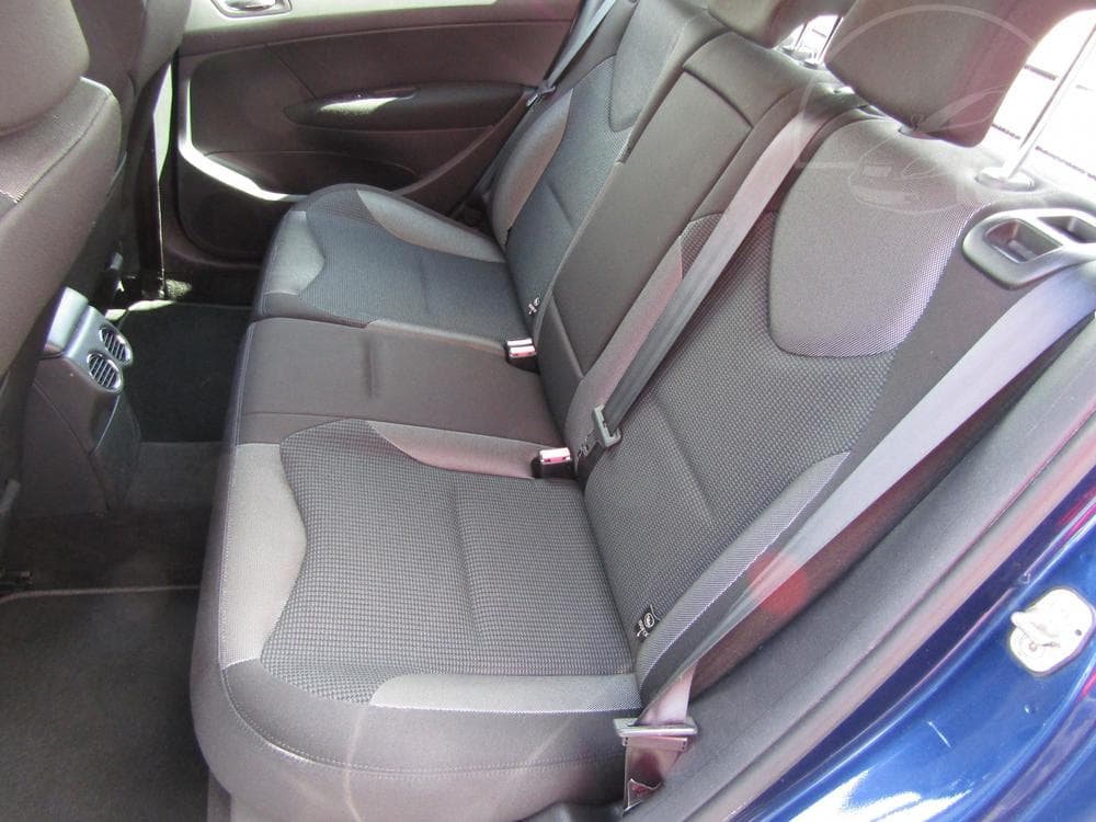 2008 Peugeot 308 - 10
