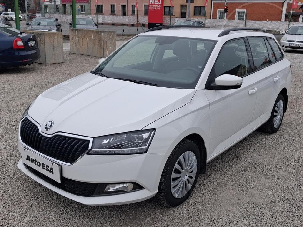 2021 Škoda FABIA - 11