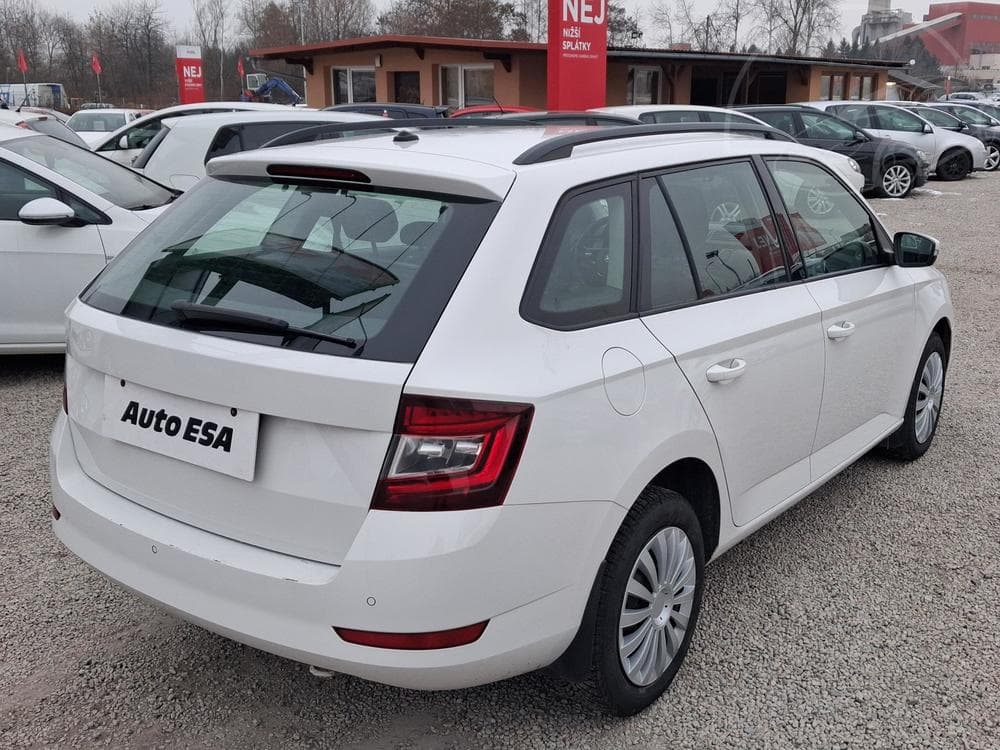 2021 Škoda FABIA - 16