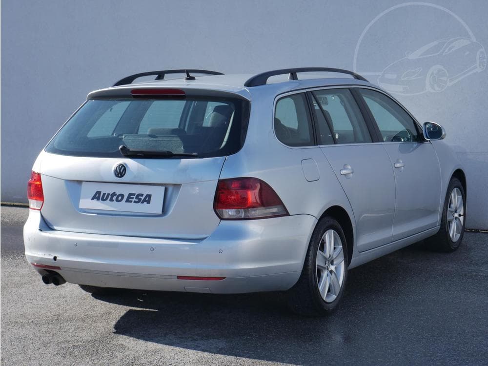 2010 Volkswagen GOLF - 4