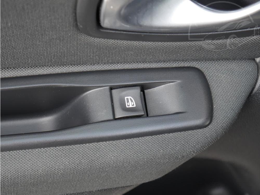 2010 Renault MEGANE - 12