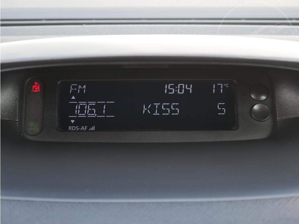 2010 Renault MEGANE - 13