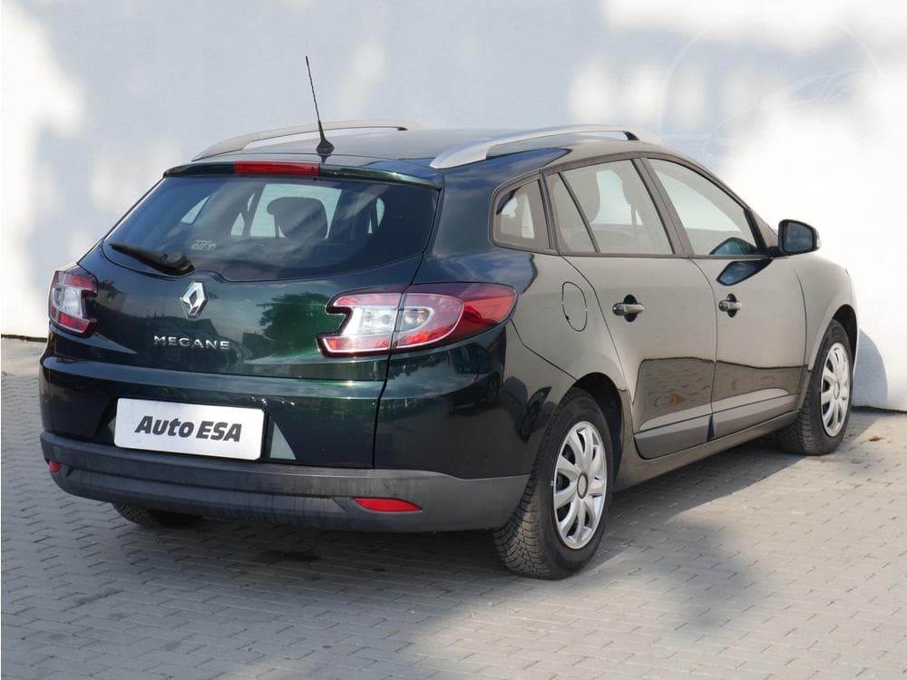 2010 Renault MEGANE - 4