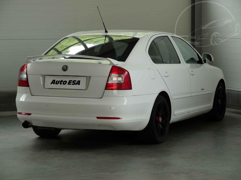 2010 Škoda OCTAVIA - 4