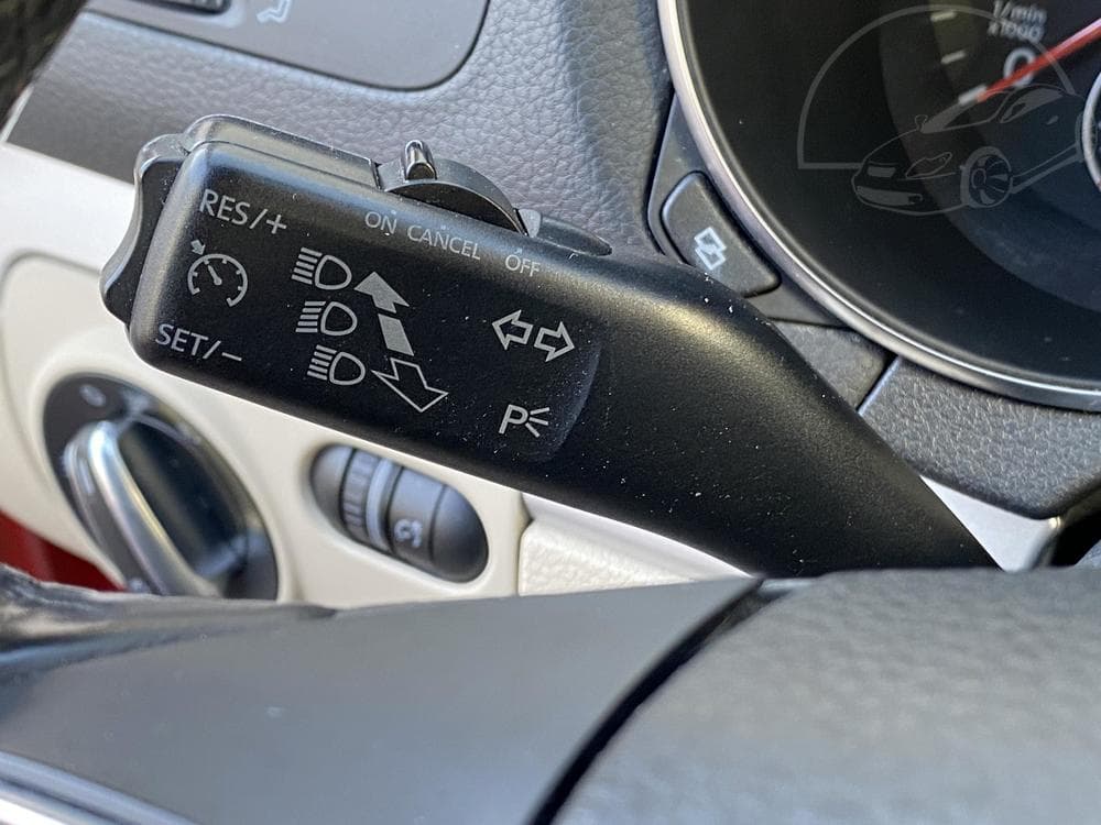 2009 Volkswagen GOLF - 13