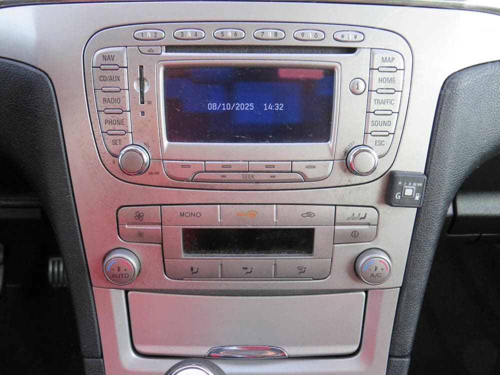 2009 Ford GALAXY - 14