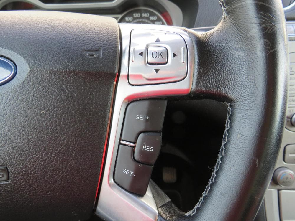 2009 Ford GALAXY - 16