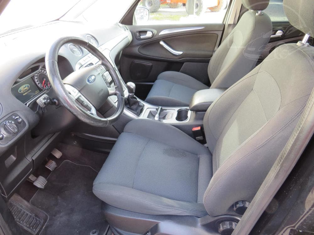 2009 Ford GALAXY - 9