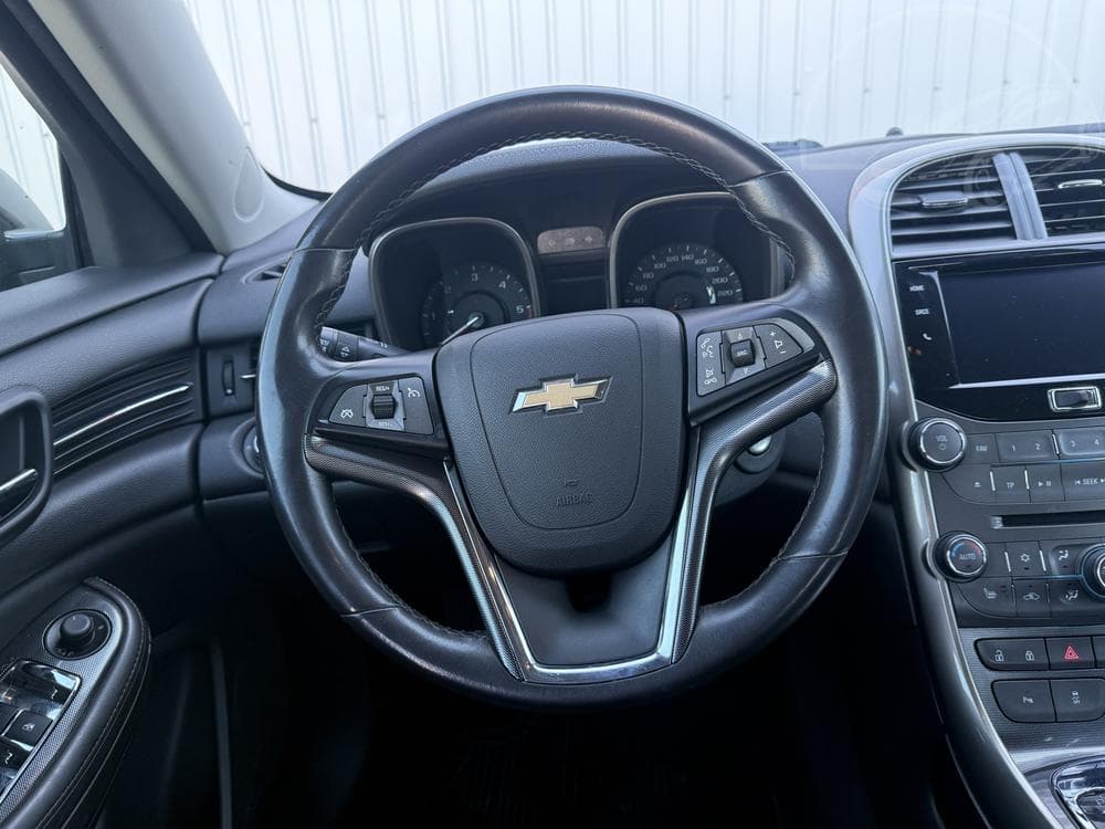 2014 Chevrolet MALIBU - 23