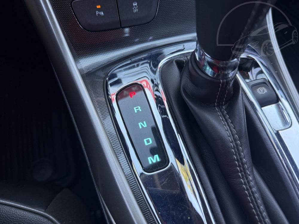 2014 Chevrolet MALIBU - 31