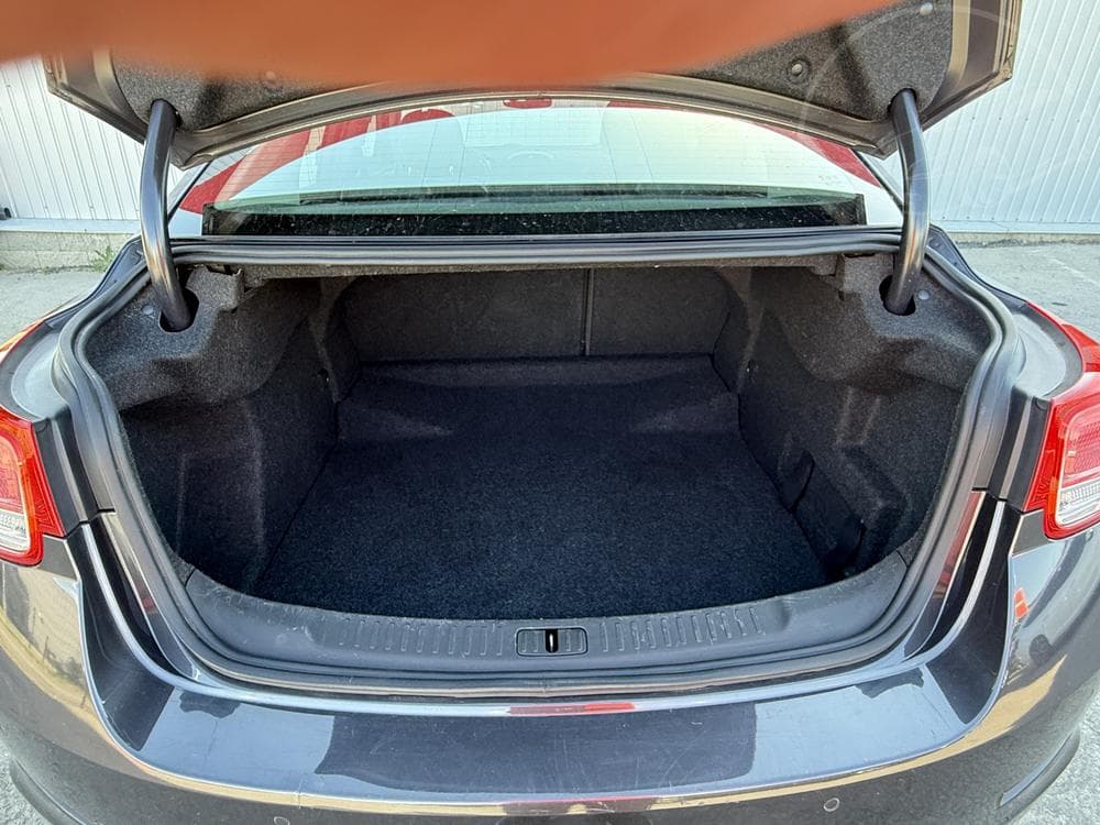 2014 Chevrolet MALIBU - 13