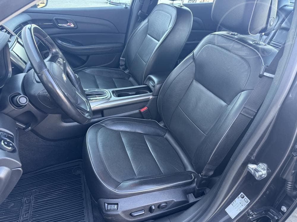 2014 Chevrolet MALIBU - 17