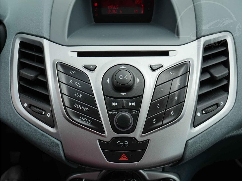 2008 Ford FIESTA - 15