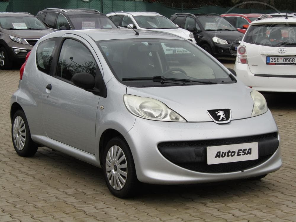 Peugeot 107 1.0 i