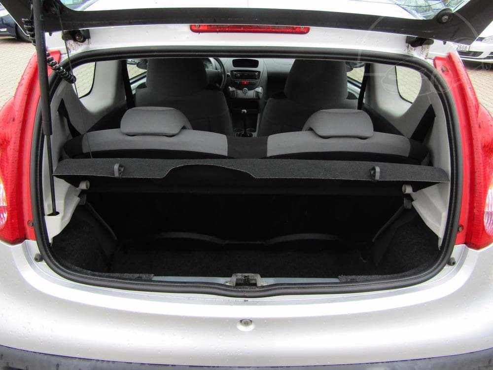 2007 Peugeot 107 - 7