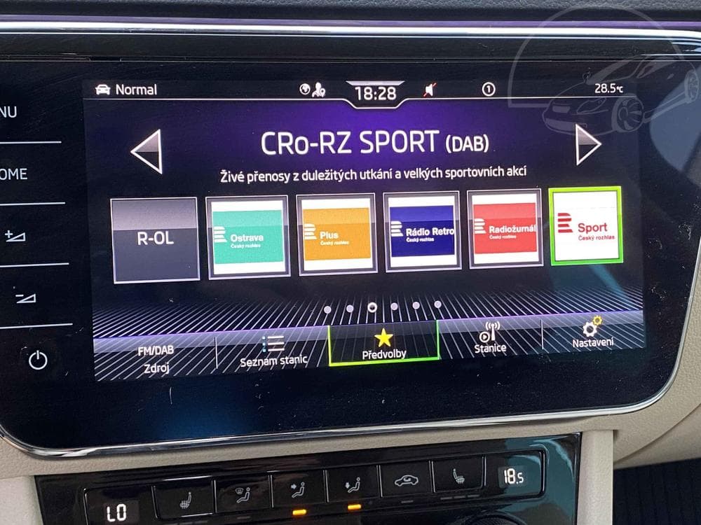 2022 Škoda SUPERB - 18