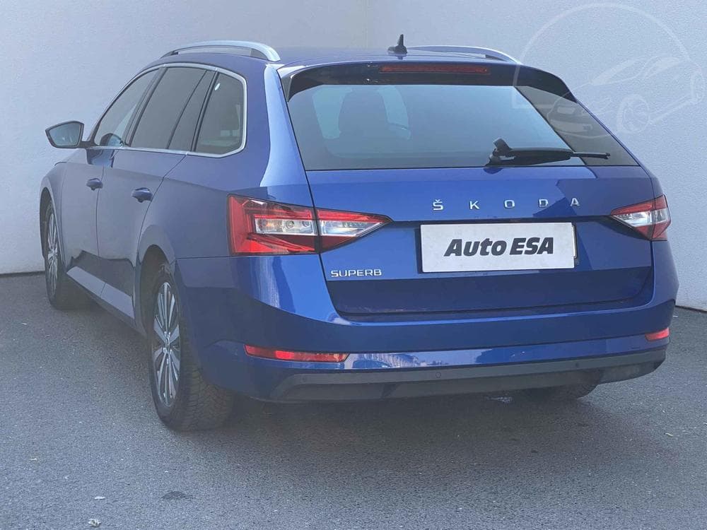 2022 Škoda SUPERB - 6