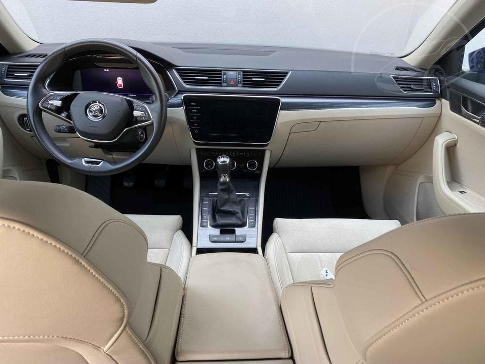 2022 Škoda SUPERB - 8