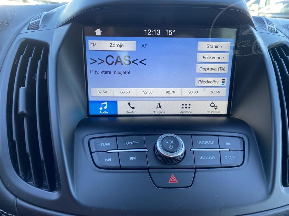 2019 Ford KUGA - 40