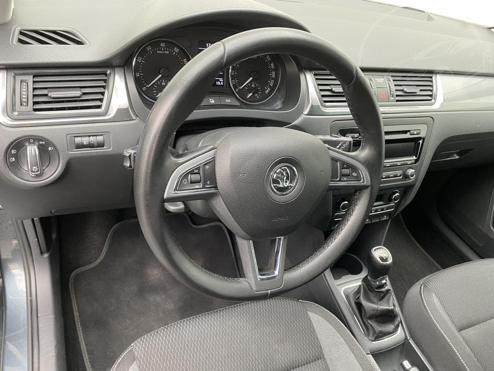 2014 Škoda RAPID - 12