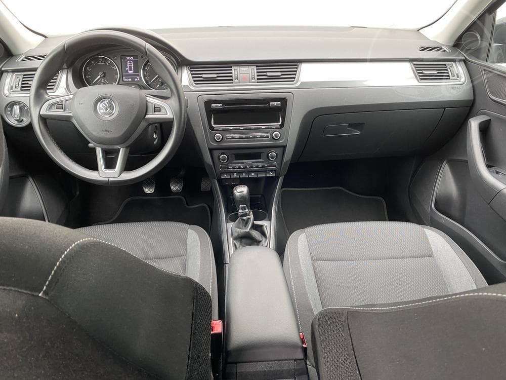 2014 Škoda RAPID - 8