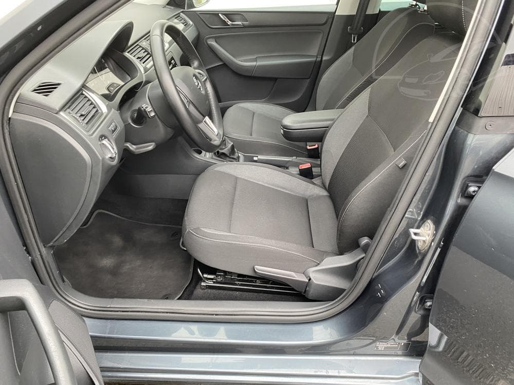 2014 Škoda RAPID - 9