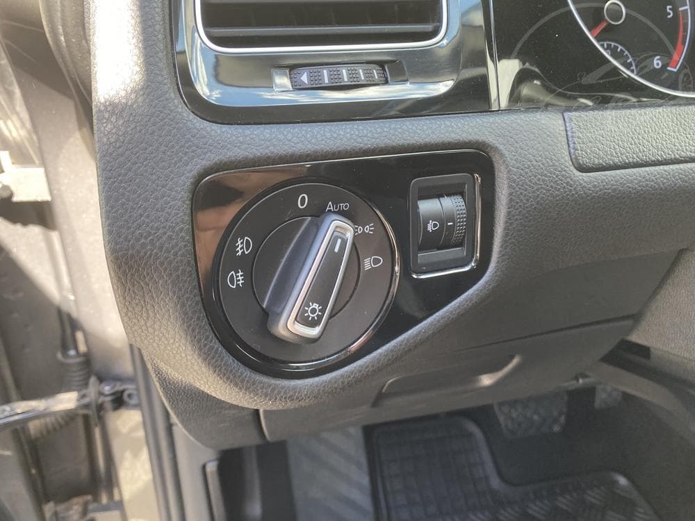 2015 Volkswagen GOLF - 15