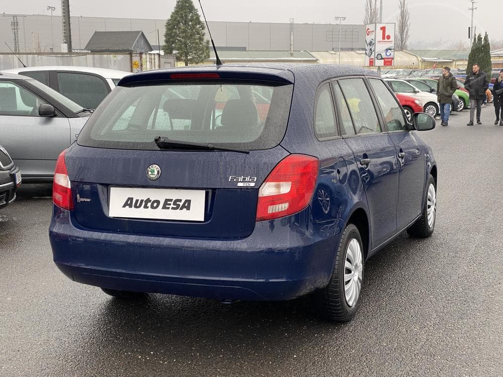 2010 Škoda FABIA - 6