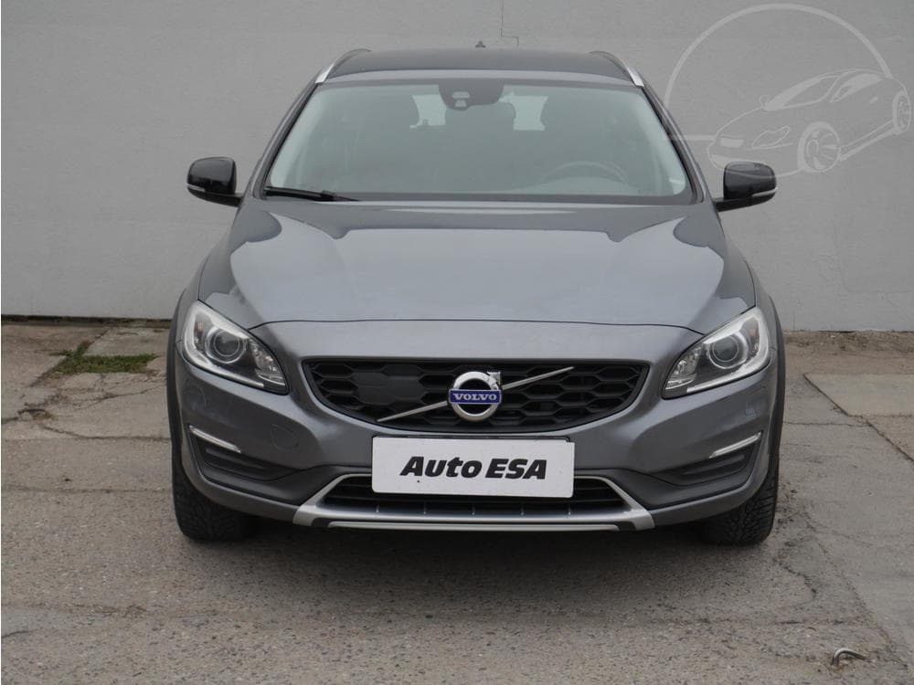 2015 Volvo V60 - 3