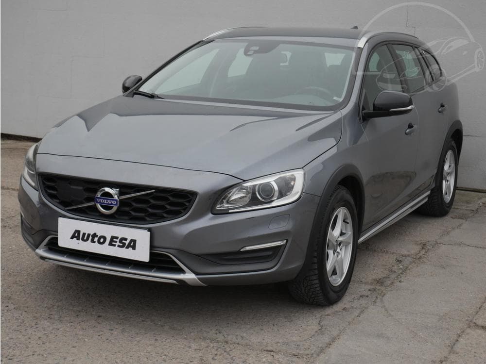 2015 Volvo V60 - 5