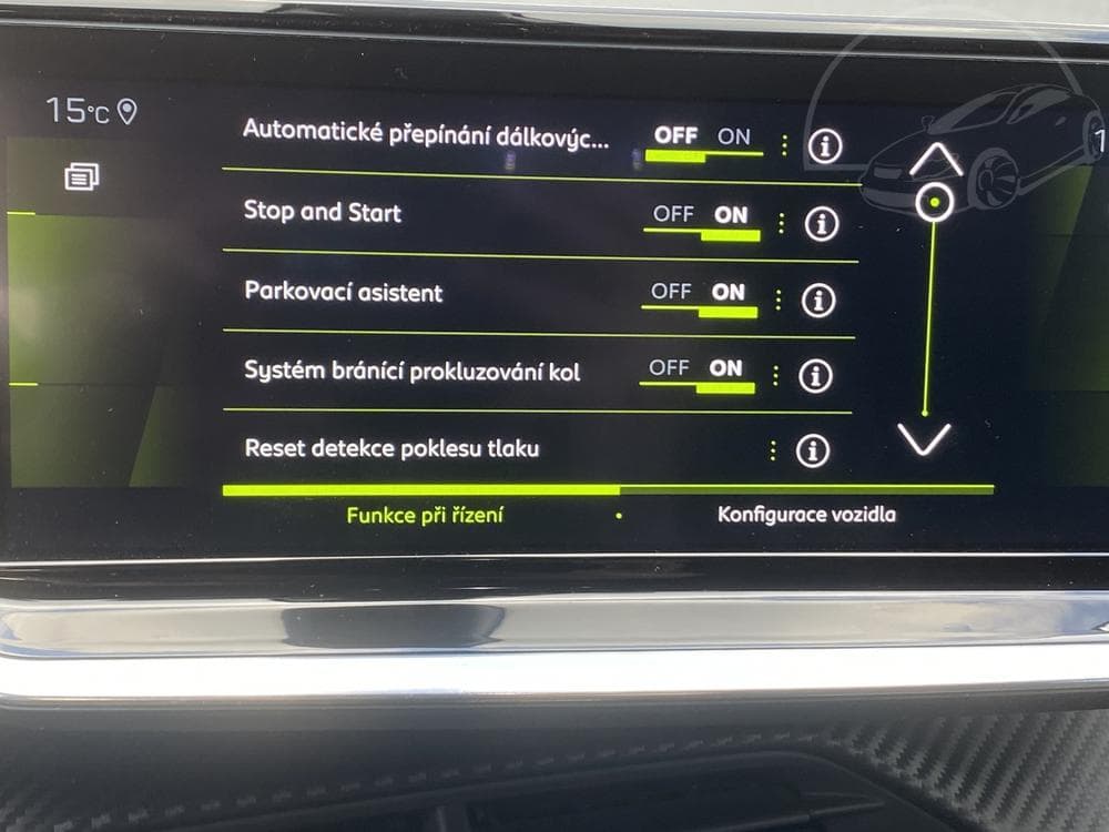 2021 Peugeot 208 - 16