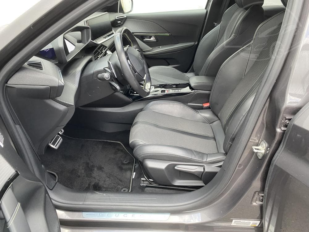2021 Peugeot 208 - 9