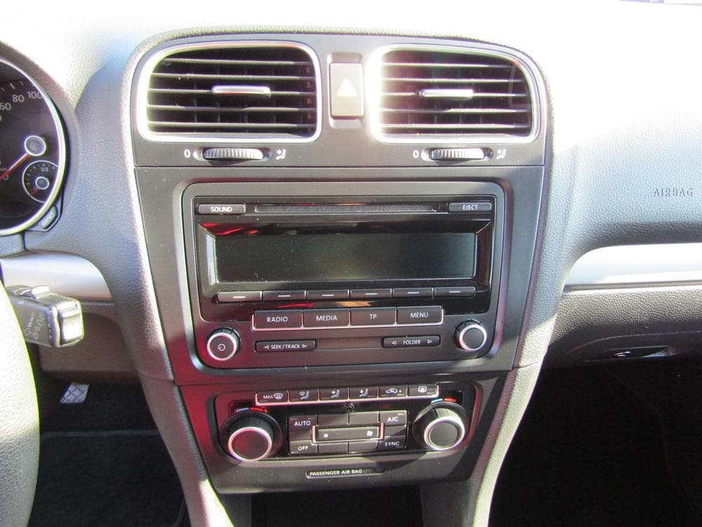 2013 Volkswagen GOLF - 13