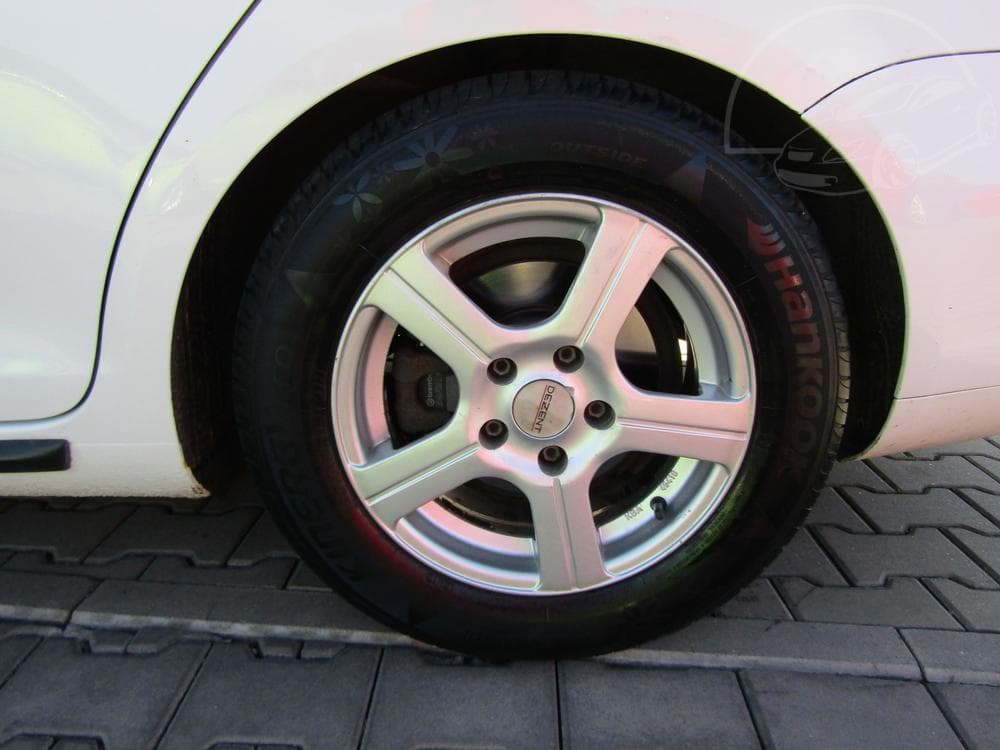 2013 Volkswagen GOLF - 18
