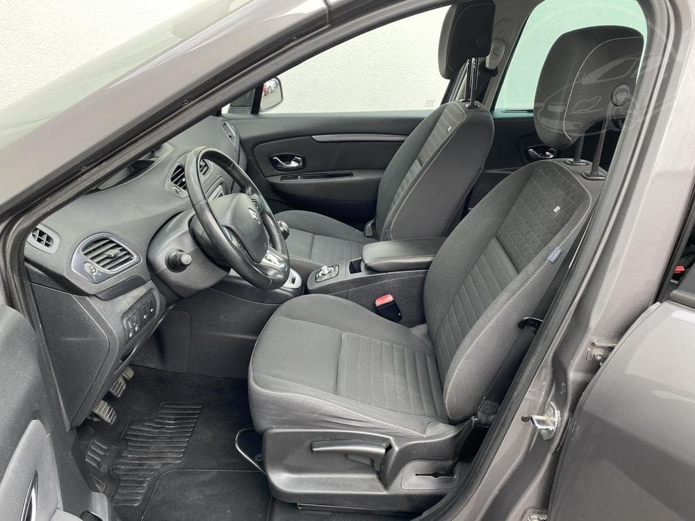 2015 Renault SCENIC - 11
