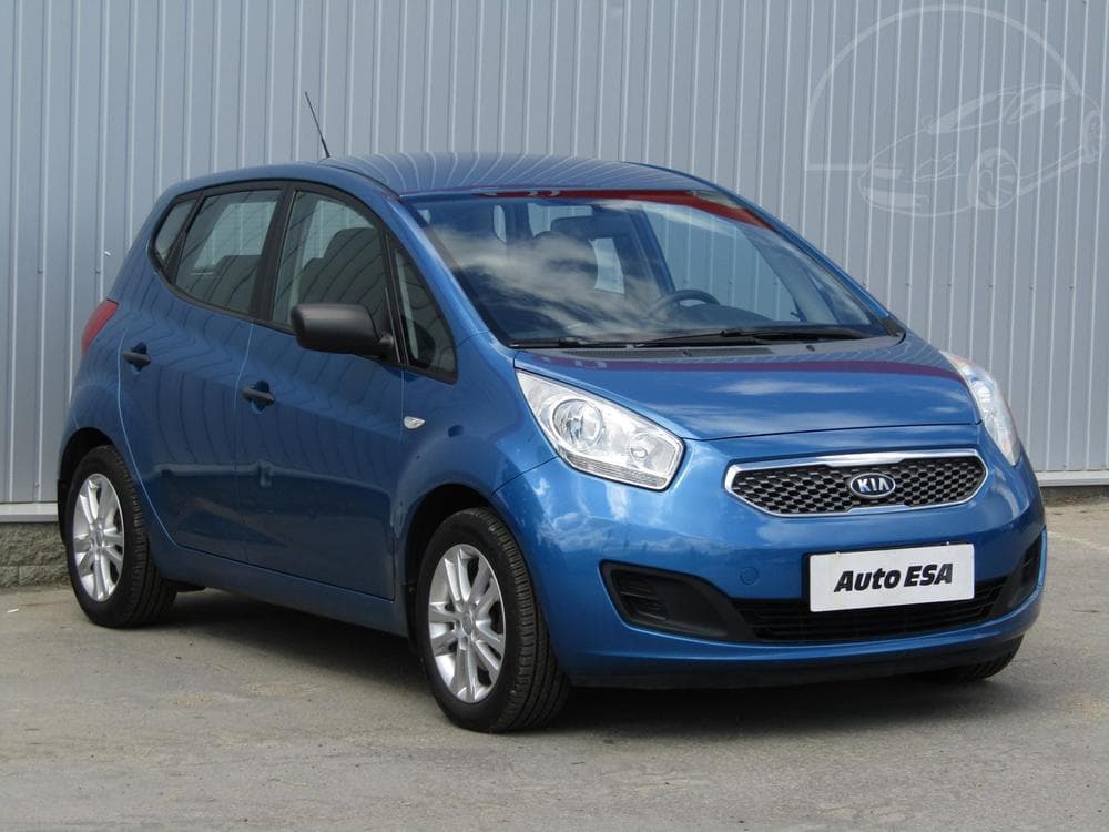 2010 Kia VENGA